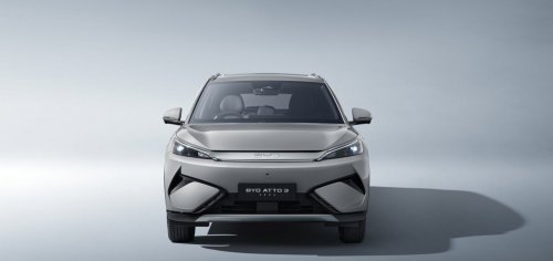 BYD Atto 3 facelift in HK – still FWD, 204 PS, 420 km WLTP range, but with faster 105 kW DC charging