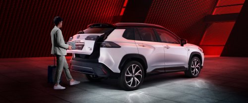 2026 Toyota Corolla Cross HEV GR Sport – new grille, extra GR logos, sportier cabin, same RM149k price