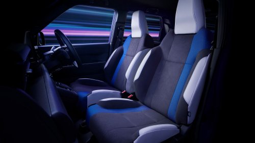 Honda Super-One more details – Boost Violet Pearl colour, 15-inch wheels, 8 Bose speakers