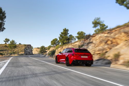 2026 Audi RS5 – 639 PS PHEV über sedan/wagon; 0-100 km/h 3.6 secs, 84 km EV range, up to 2,370 kg
