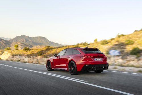 2026 Audi RS5 – 639 PS PHEV über sedan/wagon; 0-100 km/h 3.6 secs, 84 km EV range, up to 2,370 kg