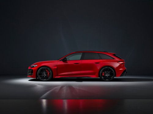 2026 Audi RS5 – 639 PS PHEV über sedan/wagon; 0-100 km/h 3.6 secs, 84 km EV range, up to 2,370 kg