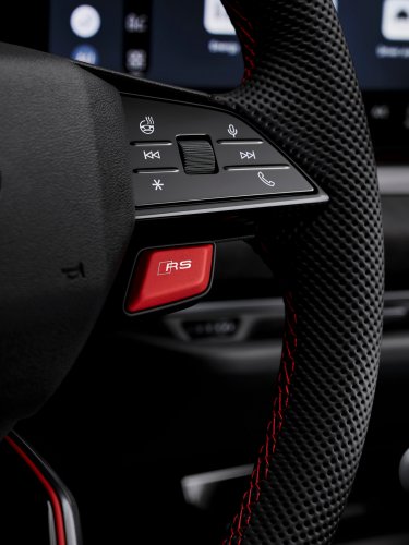 2026 Audi RS5 – 639 PS PHEV über sedan/wagon; 0-100 km/h 3.6 secs, 84 km EV range, up to 2,370 kg