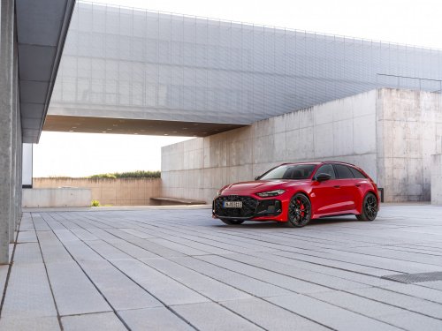 2026 Audi RS5 – 639 PS PHEV über sedan/wagon; 0-100 km/h 3.6 secs, 84 km EV range, up to 2,370 kg