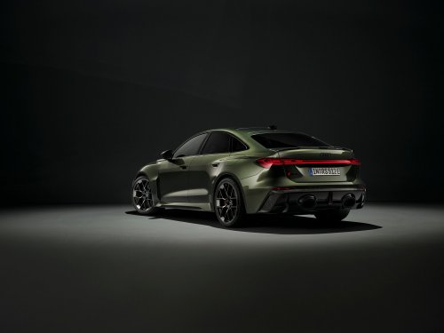 2026 Audi RS5 – 639 PS PHEV über sedan/wagon; 0-100 km/h 3.6 secs, 84 km EV range, up to 2,370 kg