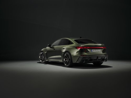 2026 Audi RS5 – 639 PS PHEV über sedan/wagon; 0-100 km/h 3.6 secs, 84 km EV range, up to 2,370 kg