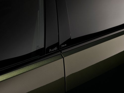 2026 Audi RS5 – 639 PS PHEV über sedan/wagon; 0-100 km/h 3.6 secs, 84 km EV range, up to 2,370 kg