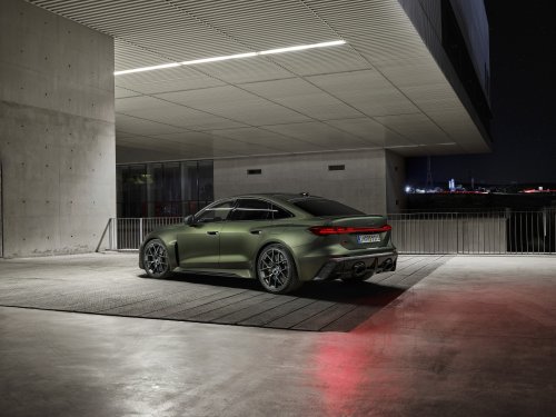 2026 Audi RS5 – 639 PS PHEV über sedan/wagon; 0-100 km/h 3.6 secs, 84 km EV range, up to 2,370 kg