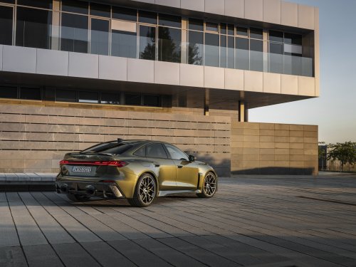 2026 Audi RS5 – 639 PS PHEV über sedan/wagon; 0-100 km/h 3.6 secs, 84 km EV range, up to 2,370 kg