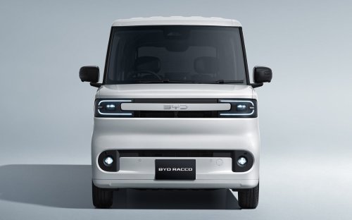 BYD Racco interior revealed – brand’s first EV kei car to go on sale in Japan in the summer; 180 km WLTP