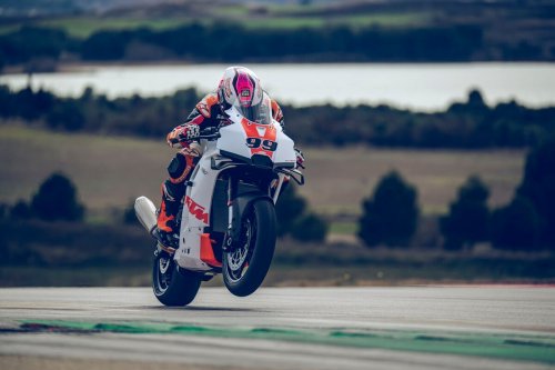 2026 KTM 990 RC R Track – 135 PS, 105 Nm torque