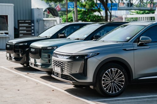 Buy an Omoda C9 PHEV from Omoda Jaecoo Carro, enjoy launch package worth RM4,618 – rebate + V2L