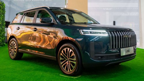 Jaecoo J5 launched in Malaysia – “pet-friendly” B-segment SUV, 147 PS 1.5T, CVT, RM6k rebate, RM102k