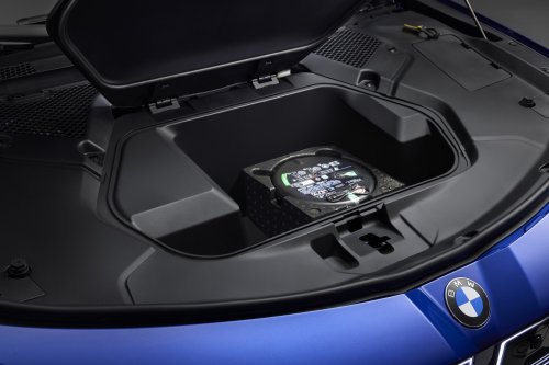 2026 BMW i3 revealed – NA0 EV 3 Series with up to 469 PS, 900 km WLTP range, 400 kW DC fast charging