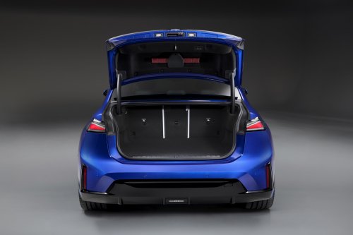 2026 BMW i3 revealed – NA0 EV 3 Series with up to 469 PS, 900 km WLTP range, 400 kW DC fast charging