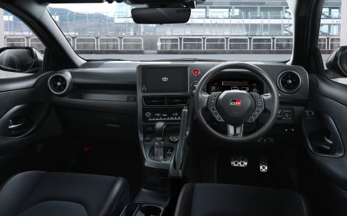 2026 Toyota GR Yaris – 304 PS/400 Nm hot hatch gets new steering wheel design, revised EPS and dampers