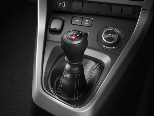 2026 Toyota GR Yaris – 304 PS/400 Nm hot hatch gets new steering wheel design, revised EPS and dampers