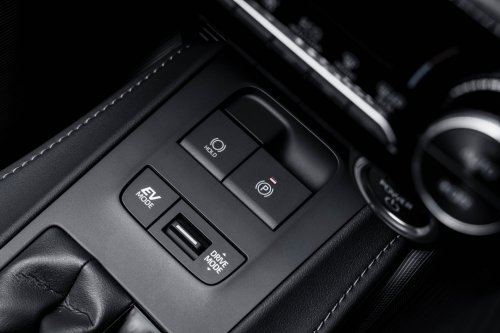 2026 Toyota Harrier 2.5 Hybrid launched in Malaysia – 218 PS combined, 12.3-inch digital display; fr RM289k