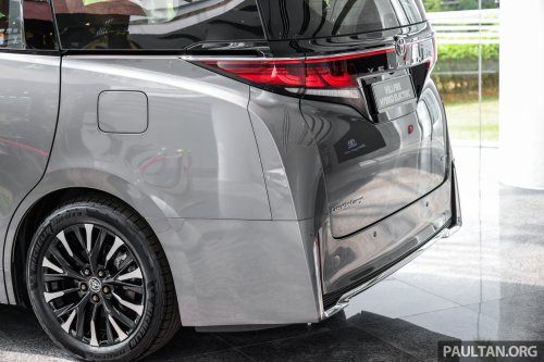 2026 Toyota Vellfire Hybrid in Malaysia – full gallery of petrol-electric MPV with 250 PS, Alphard kit, RM550k