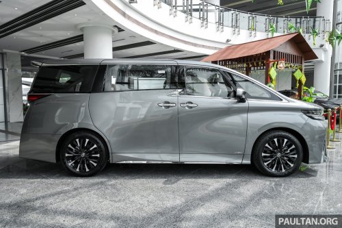 2026 Toyota Vellfire Hybrid in Malaysia – full gallery of petrol-electric MPV with 250 PS, Alphard kit, RM550k
