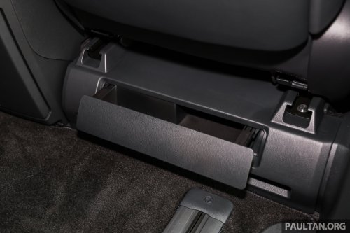 2026 Toyota Vellfire Hybrid in Malaysia – full gallery of petrol-electric MPV with 250 PS, Alphard kit, RM550k