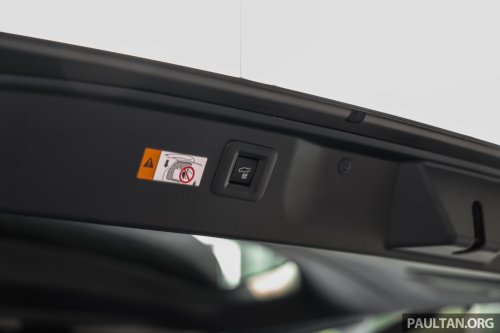 2026 Toyota Vellfire Hybrid in Malaysia – full gallery of petrol-electric MPV with 250 PS, Alphard kit, RM550k