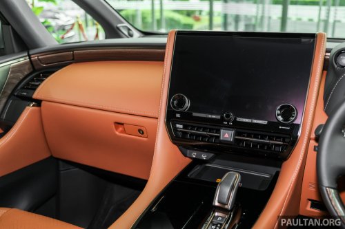 2026 Toyota Vellfire Hybrid in Malaysia – full gallery of petrol-electric MPV with 250 PS, Alphard kit, RM550k