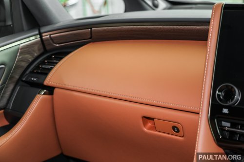 2026 Toyota Vellfire Hybrid in Malaysia – full gallery of petrol-electric MPV with 250 PS, Alphard kit, RM550k