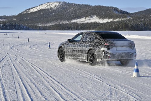 2027 BMW i3 teased, Mar 18 reveal – NA0 3 Series EV, 800V, up to 469 PS, 645 Nm, 400 kW DC fast charging