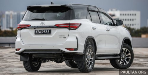 2026 Toyota Fortuner spied – based on new Hilux, heavy facelift with carryover body structure