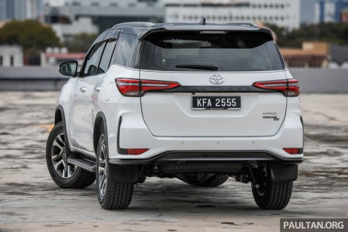 2026 Toyota Fortuner spied – based on new Hilux, heavy facelift with carryover body structure