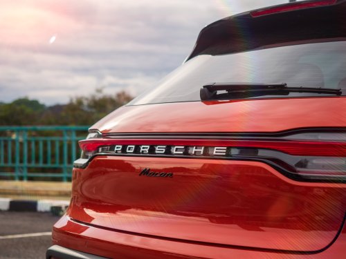 2026 Porsche Macan petrol on sale in Malaysia – 2.0L turbo 4-cyl, 265 PS/400 Nm, limited stock; RM469,000