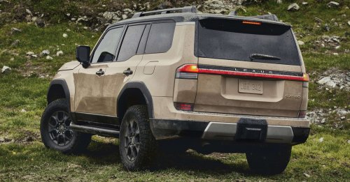 2026 Lexus GX550 in Malaysia – posh Toyota Land Cruiser Prado, 3.5L twin-turbo V6, from RM780k