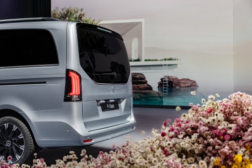 2025 Mercedes-Benz EQV facelift to launch in Malaysia tomorrow – Avantgarde Line, two 12.3-inch screens?