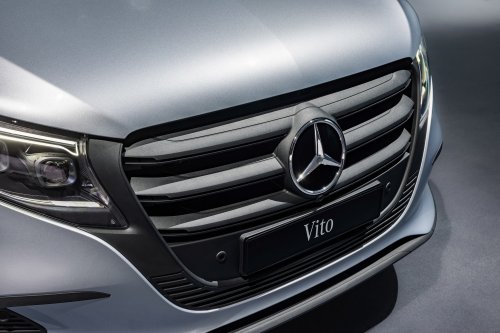 2025 Mercedes-Benz EQV facelift to launch in Malaysia tomorrow – Avantgarde Line, two 12.3-inch screens?