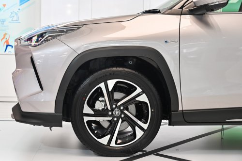 Toyota Yaris Cross bodykits begin selling in Malaysia – Perodua Nexis/Traz D66B SUV twin launching soon?