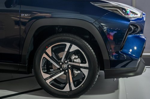 Toyota Yaris Cross bodykits begin selling in Malaysia – Perodua Nexis/Traz D66B SUV twin launching soon?