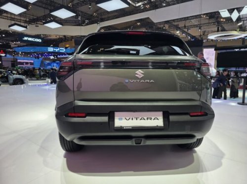 Suzuki Hadirkan eVitara di GIIAS 2025, Dijual Tahun Depan