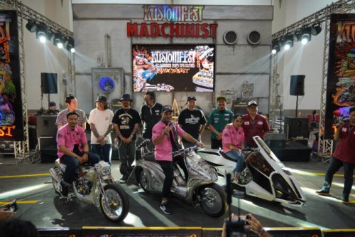 Honda Stylo160 Modif Ini Bakal Mejeng di Mooneyes Yokohama 2025